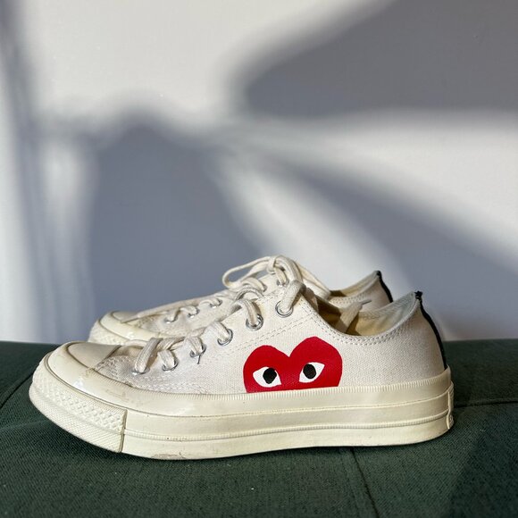 Comme des Garçons PLAY x Converse Chuck 70 Low - Picture 1 of 3